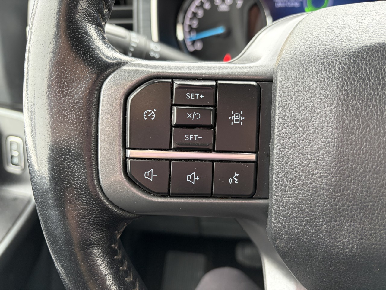 2021 Ford F-150 XLT FX4 302A SIEGES CHAUFFANTS DEMARREUR A DISTANCE ÉCRAN 12 POUCES Main Image