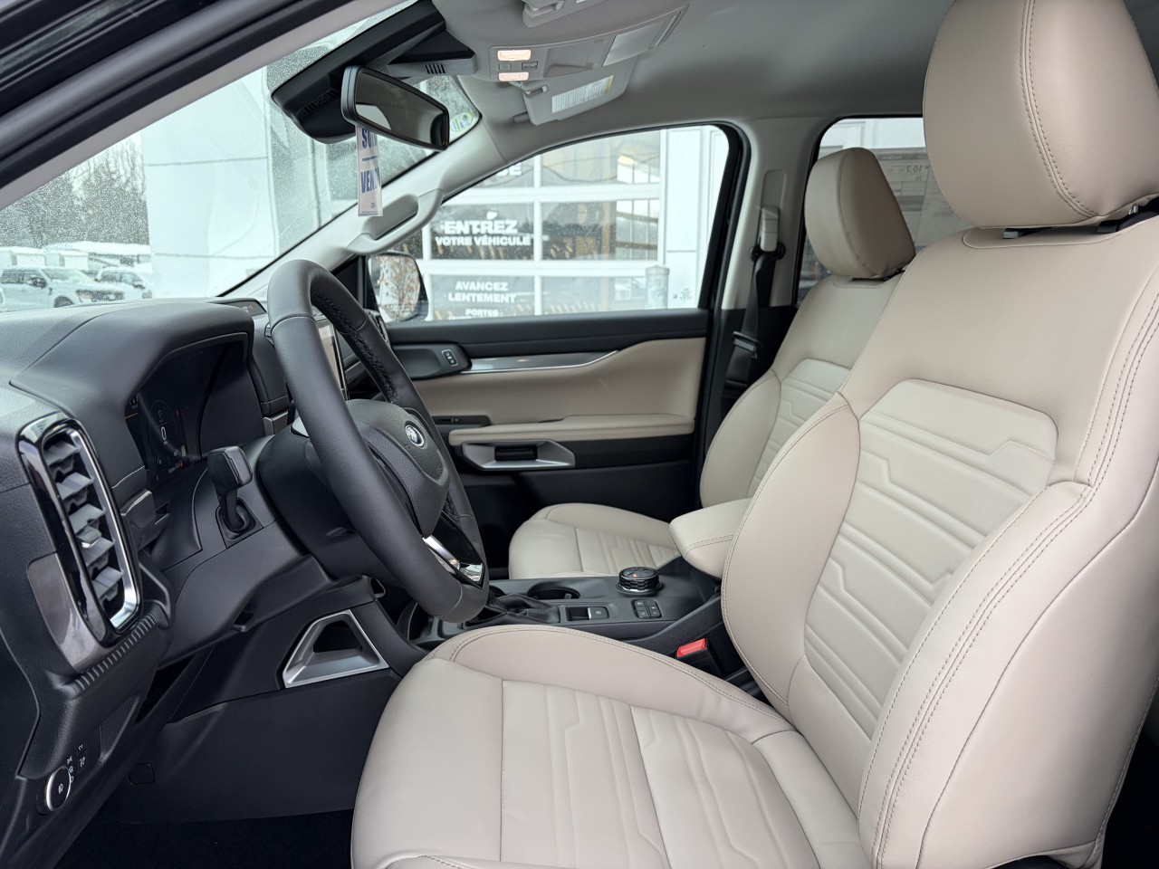 2025 Ford Ranger LARIAT Main Image