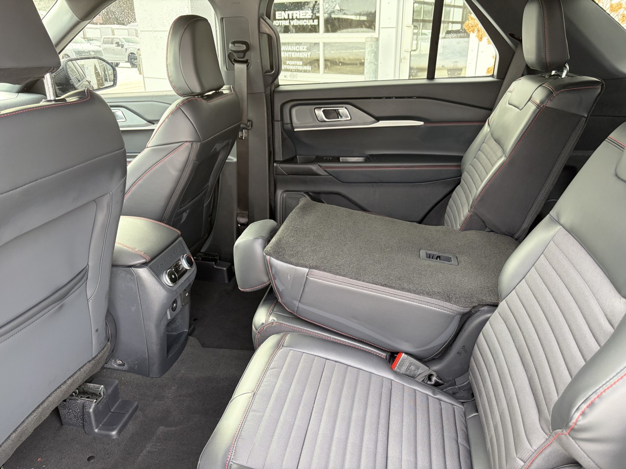 2026 Ford Explorer ST-Line Main Image