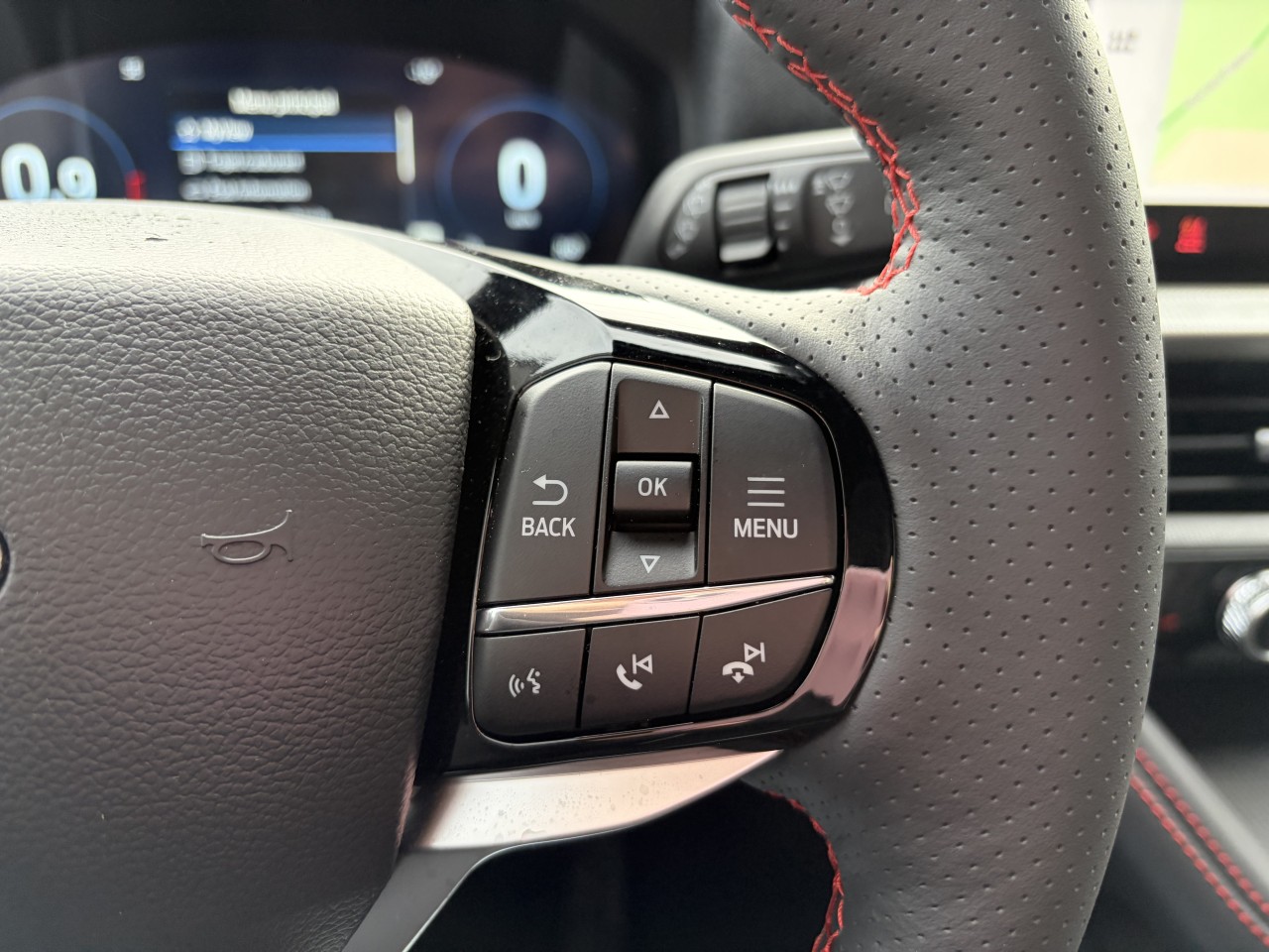 2026 Ford Explorer ST-Line Main Image