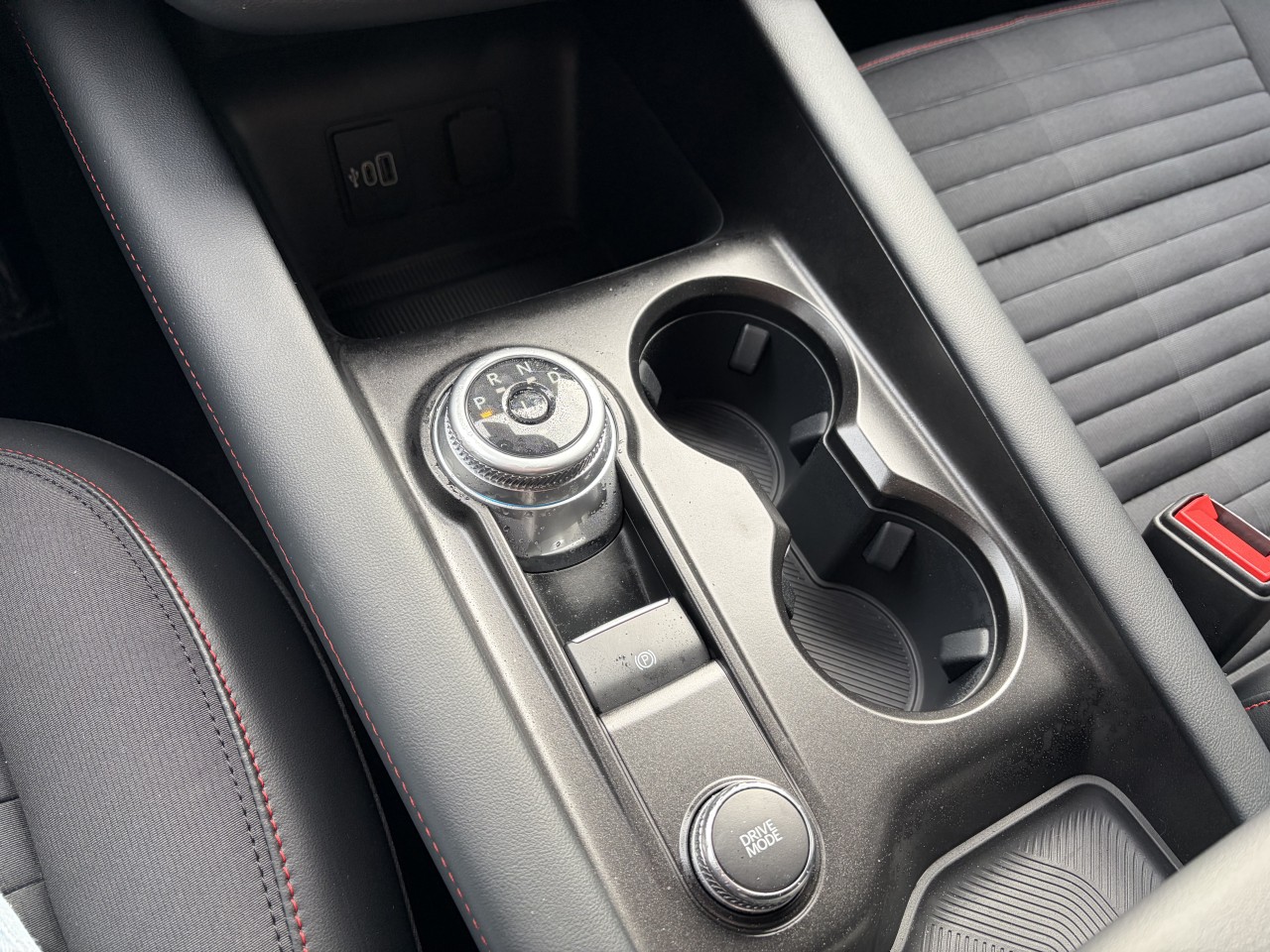 2026 Ford Explorer ST-Line Main Image