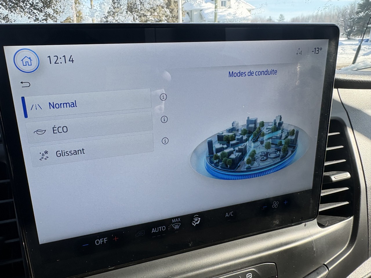 2022 Ford E-Transit T-350 Med Rf 9500 GVWR RWD Main Image