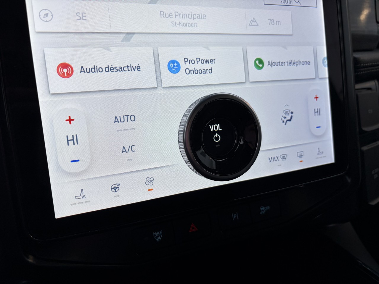 2025 Ford F-150 Lightning FLASH Main Image