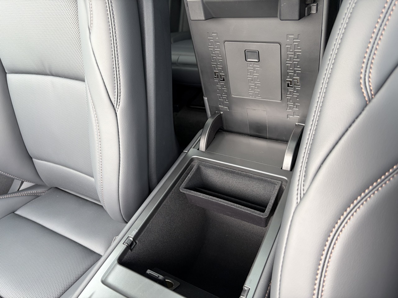 2026 Lincoln Nautilus Premiere Main Image