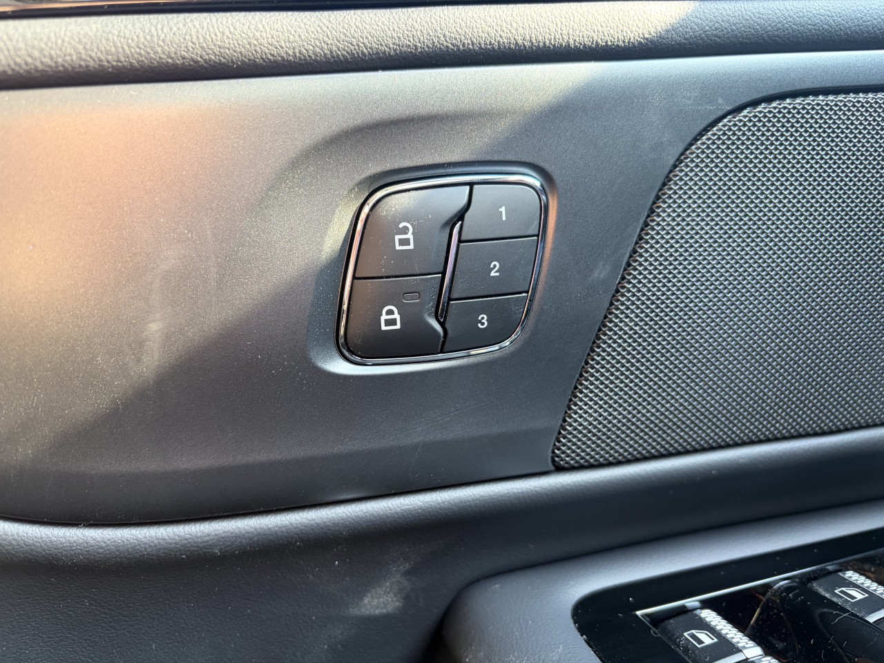 2026 Lincoln Nautilus Premiere Main Image