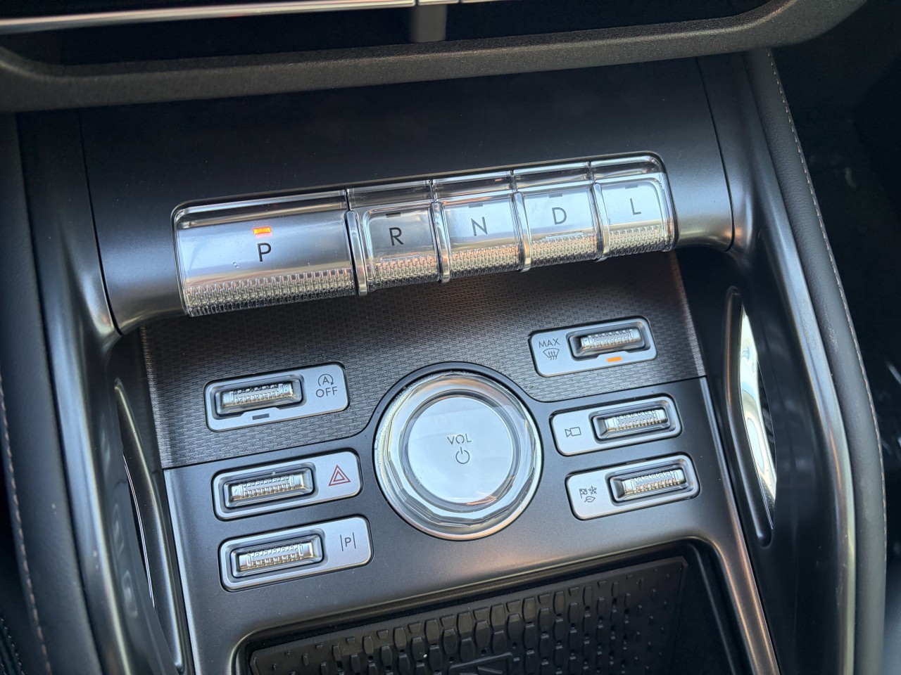 2026 Lincoln Nautilus Premiere Main Image