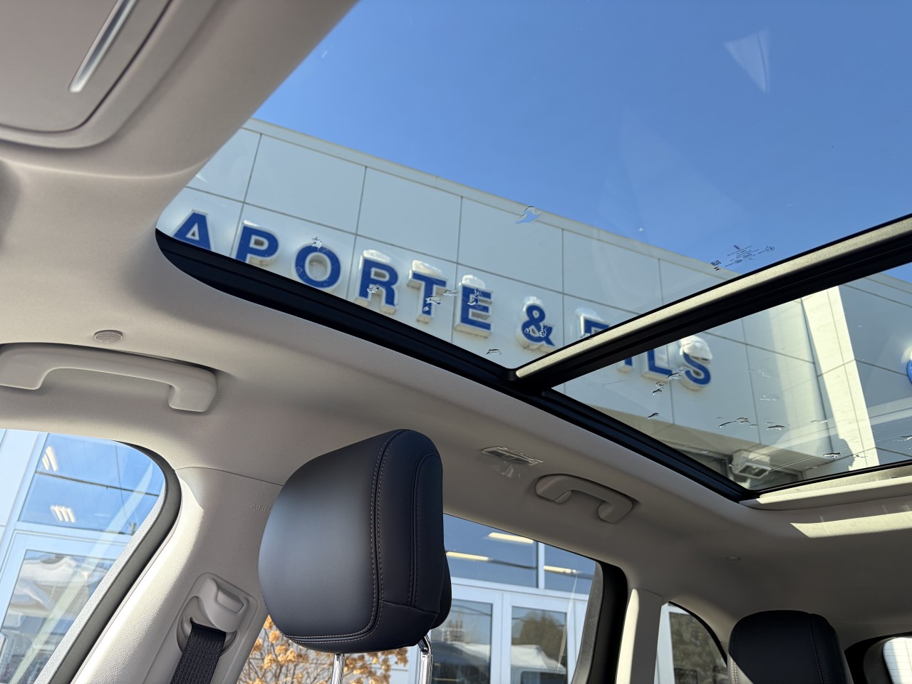 2026 Lincoln Nautilus Premiere Main Image