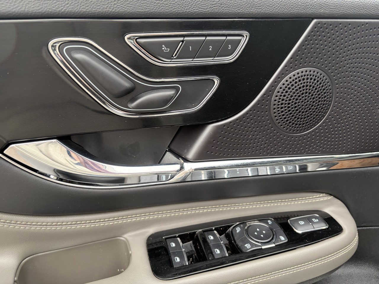 2026 Lincoln Corsair Grand Touring Main Image