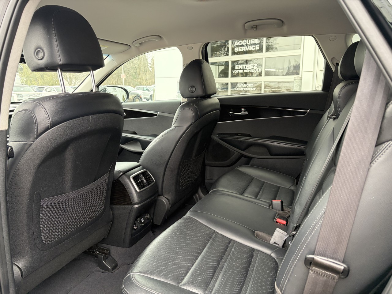 2019 Kia Sorento EX V6 CUIR SIEGES CHAUFFANT VOLANT CHAUFFANT CAMERA DE RECUL PNEUS D’HIVER/ÉTÉ Main Image