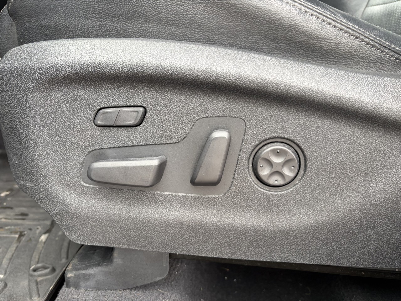 2019 Kia Sorento EX V6 CUIR SIEGES CHAUFFANT VOLANT CHAUFFANT CAMERA DE RECUL PNEUS D’HIVER/ÉTÉ Main Image