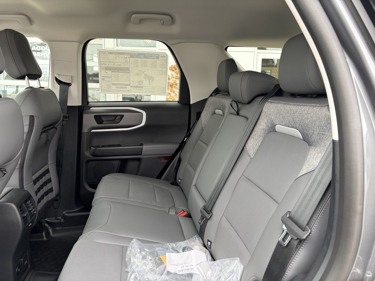 2026 Ford Bronco Sport BADLANDS 400A SIÈGES/VOLANT CHAUFFANT Main Image