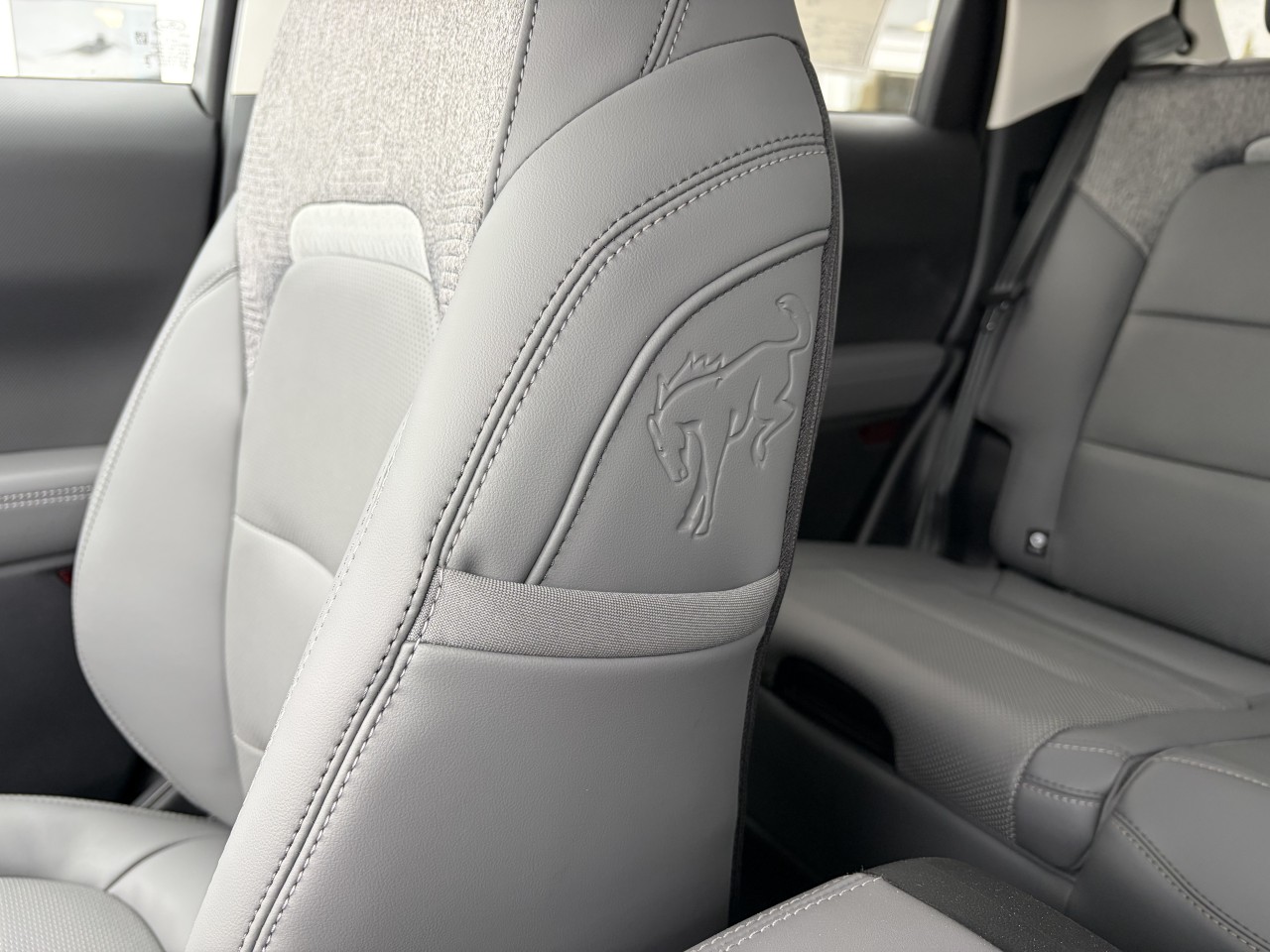 2026 Ford Bronco Sport BADLANDS 400A SIÈGES/VOLANT CHAUFFANT Main Image