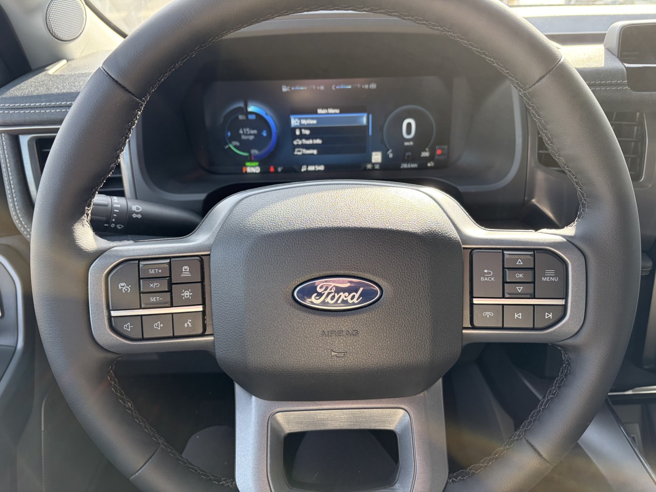 2025 Ford F-150 Lightning FLASH 312A BATTERIE LONGUE DURÉE ENSEMBLE REMORQUAGE MAX Main Image