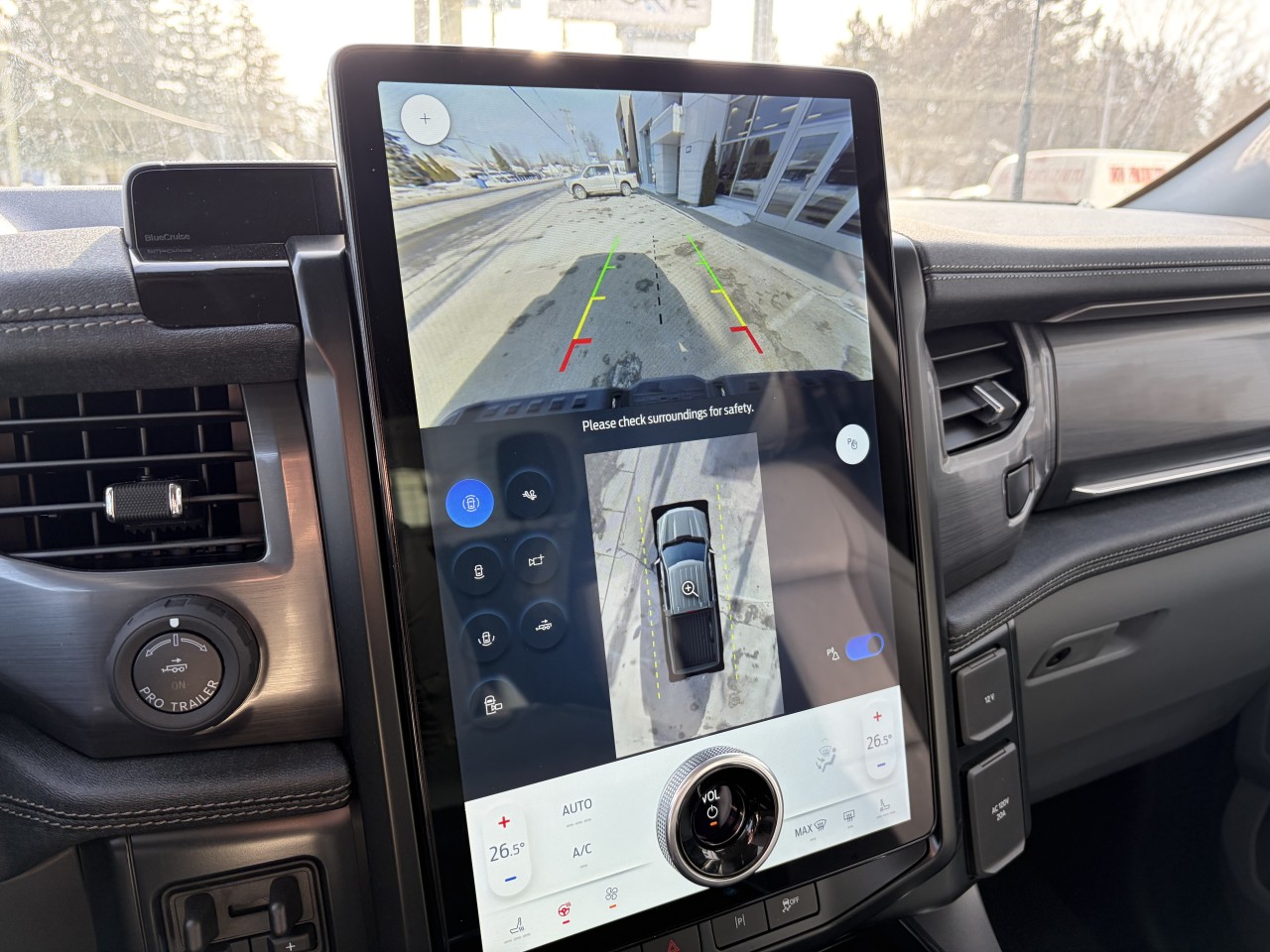 2025 Ford F-150 Lightning FLASH 312A BATTERIE LONGUE DURÉE ENSEMBLE REMORQUAGE MAX Main Image