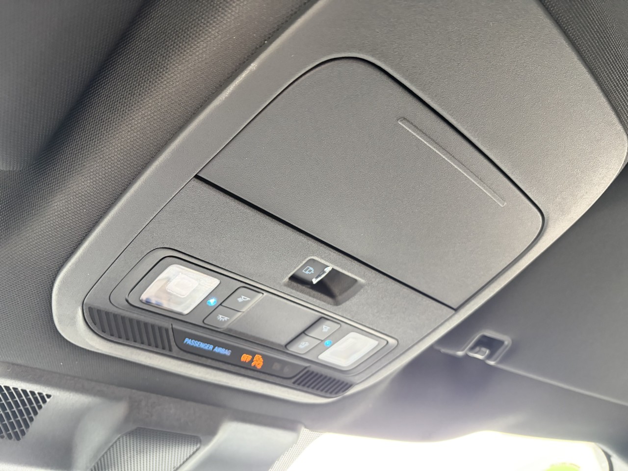 2026 Ford F-150 XLT 302A HEV ENSEMBLE REMORQUAGE SIÈGES CHAUFFANT Main Image