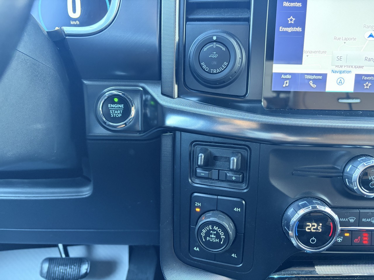 2021 Ford F-150 PLATINUM 701A HYBRIDE CUIR ENSEMBLE REMORQUAGE Main Image