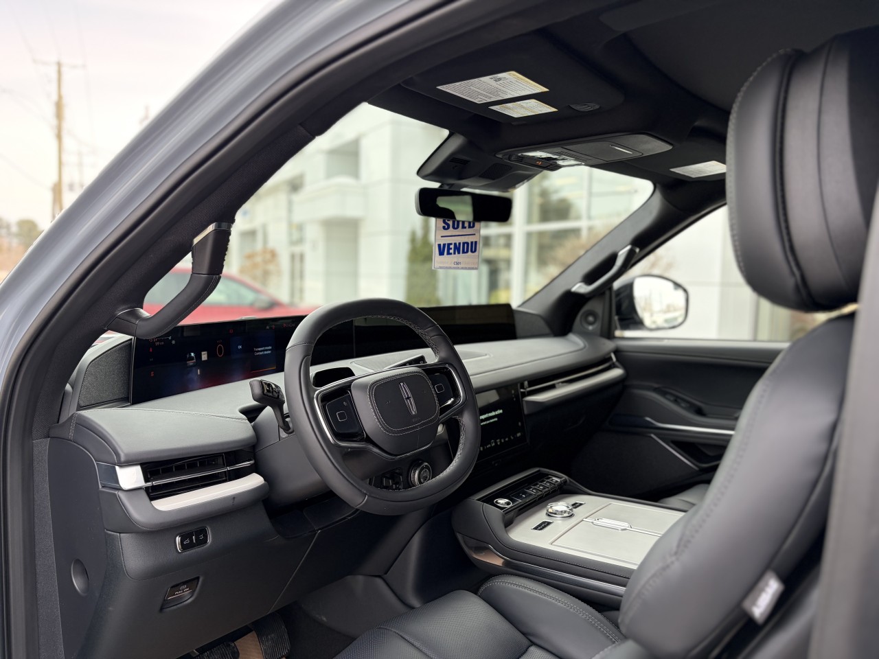 2026 Lincoln Navigator Reserve Main Image