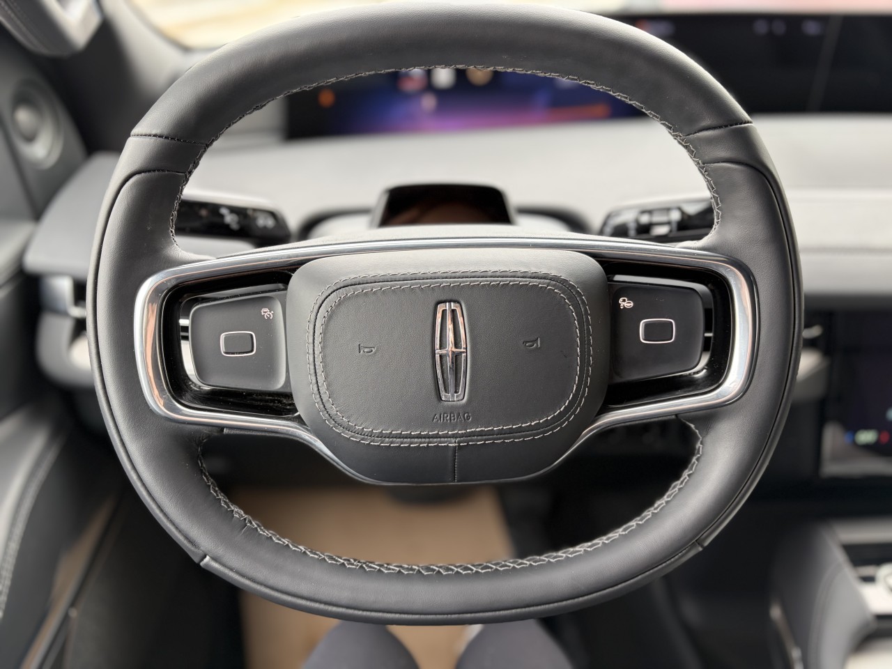 2026 Lincoln Navigator Reserve Main Image