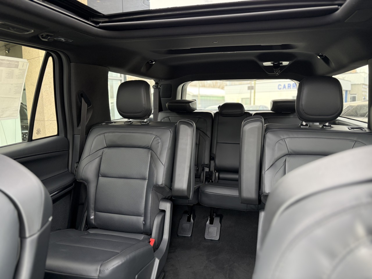 2026 Lincoln Navigator Reserve Main Image