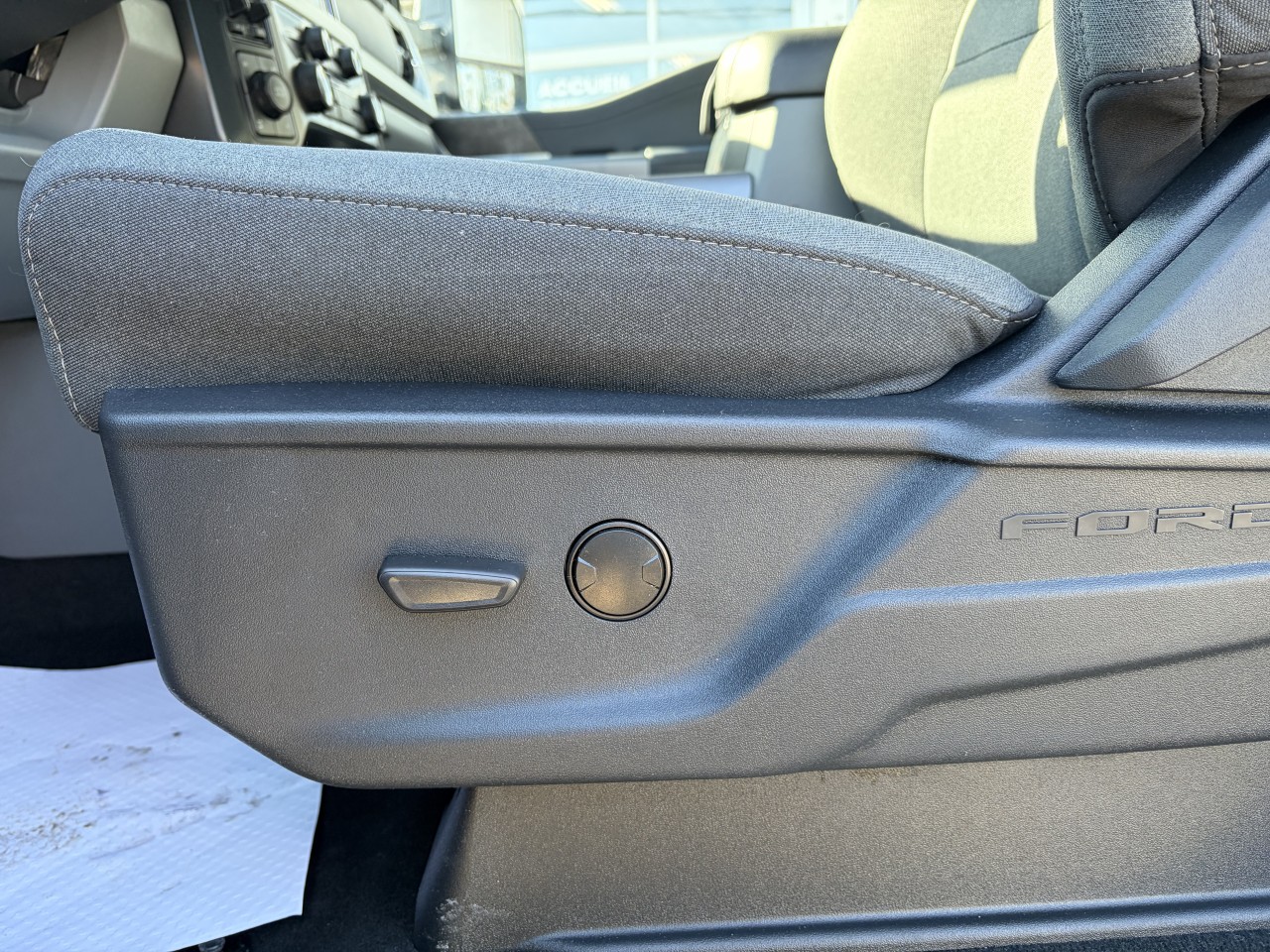 2026 Ford F-250 Super Duty XLT Main Image