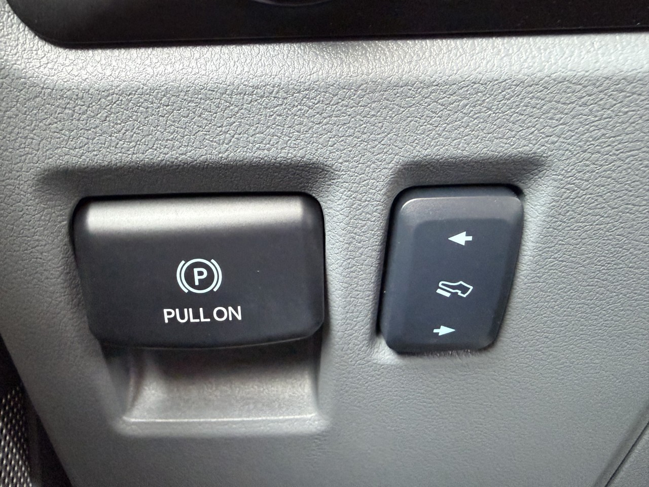 2025 Ford F-150 Lightning FLASH Main Image