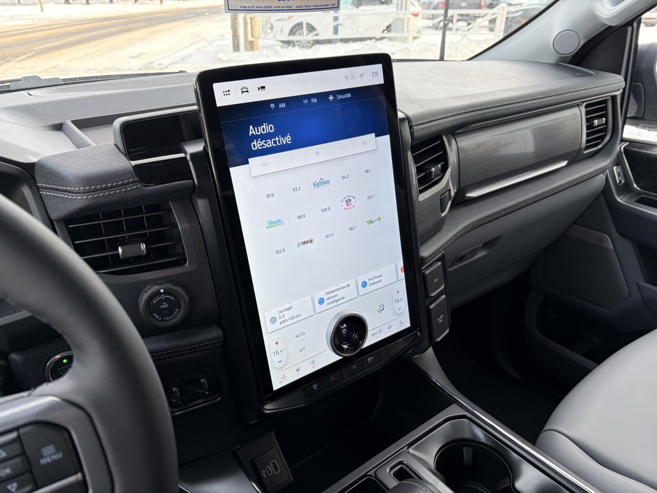 2025 Ford F-150 Lightning FLASH Main Image