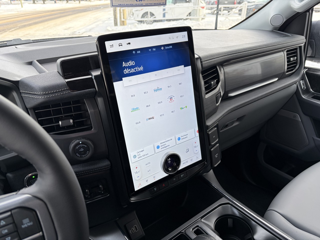 2025 Ford F-150 Lightning FLASH Main Image