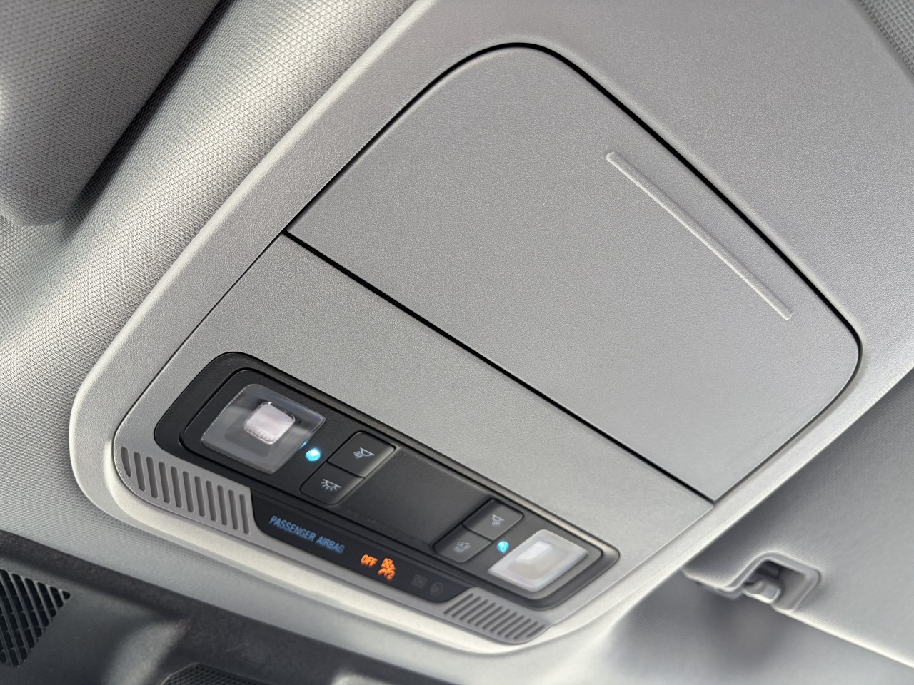 2025 Ford F-150 Lightning FLASH Main Image