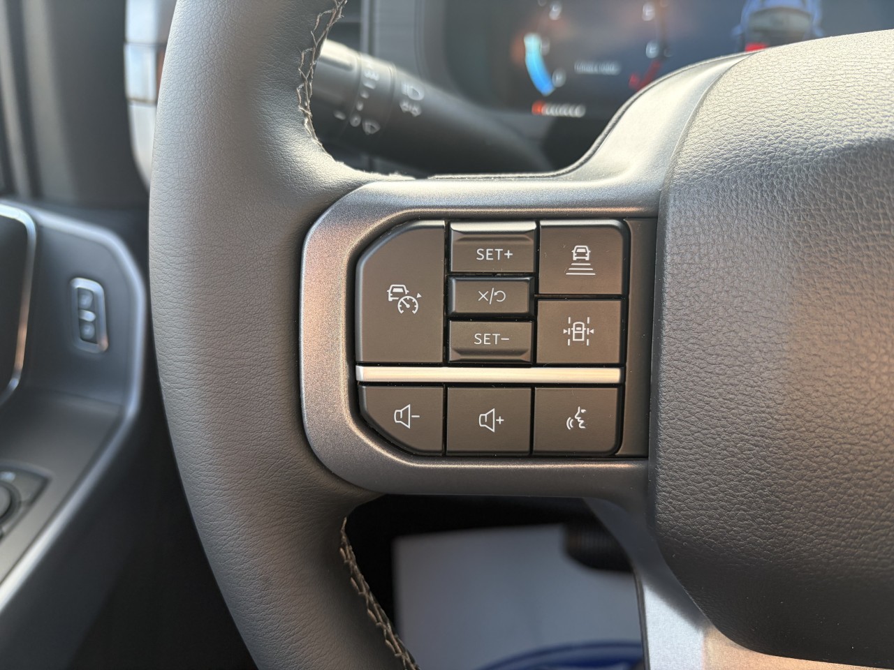 2026 Ford F-150 XLT 302A HYBRIDE POWERBOOST Main Image