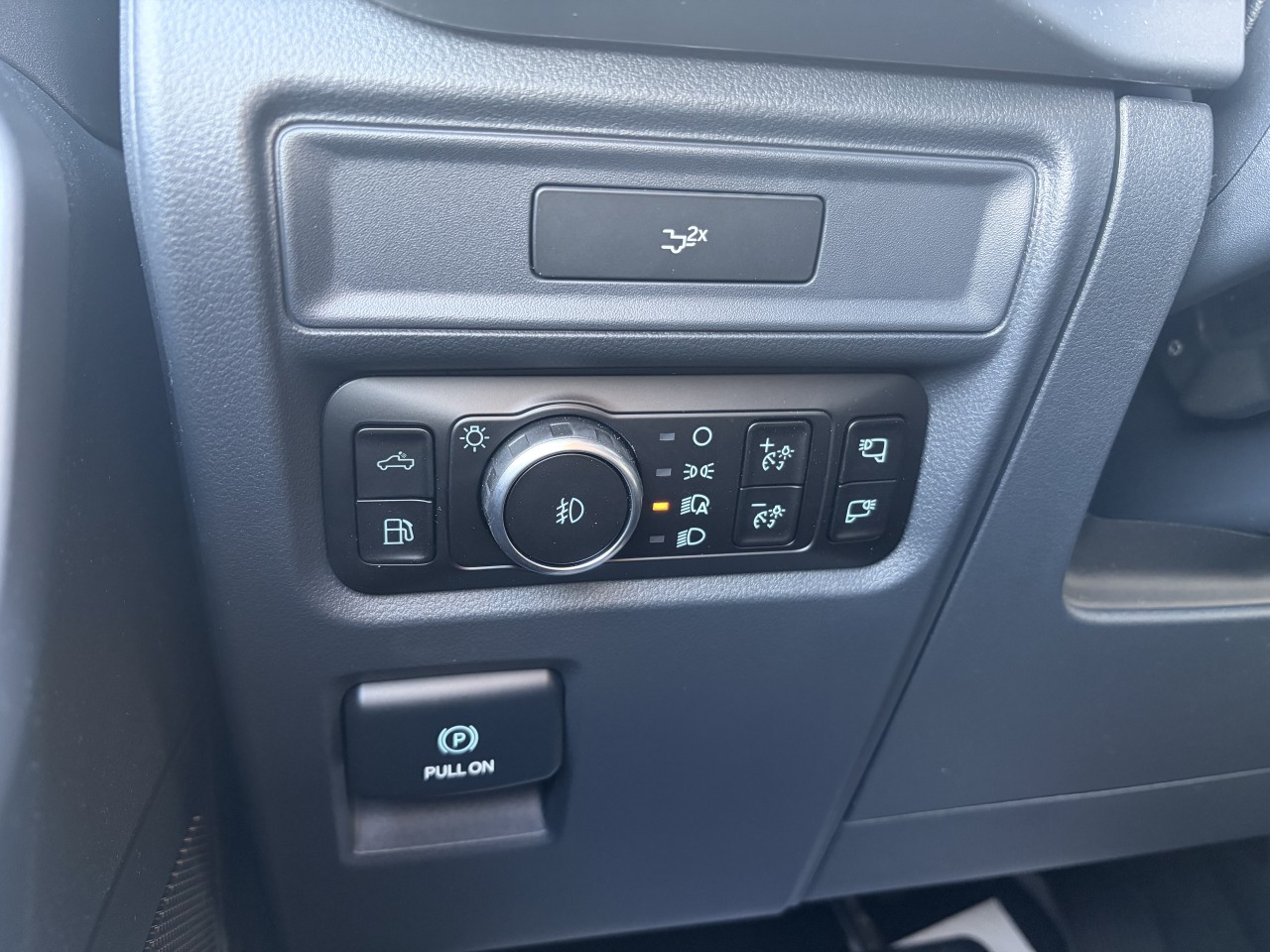 2026 Ford F-150 XLT 302A HYBRIDE POWERBOOST Main Image