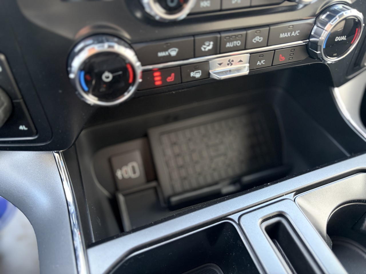 2026 Ford F-150 XLT 302A HYBRIDE POWERBOOST Main Image