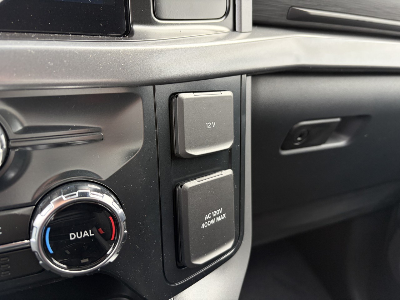 2026 Ford F-150 XLT Main Image