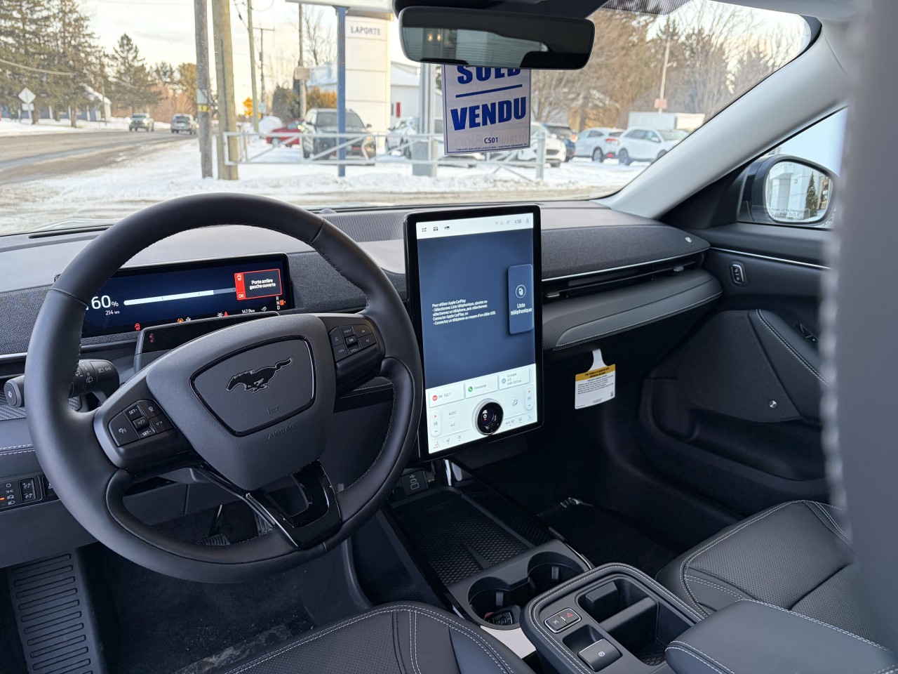 2025 Ford Mustang Mach-E PREMIUM EXTENDED BATTERY TOIT PANORAMIQUE Main Image