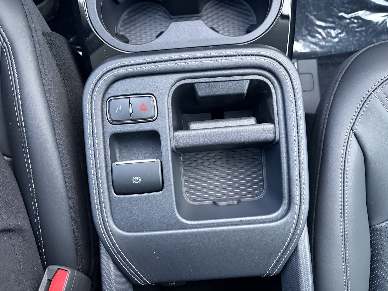 2025 Ford Mustang Mach-E PREMIUM EXTENDED BATTERY TOIT PANORAMIQUE Main Image