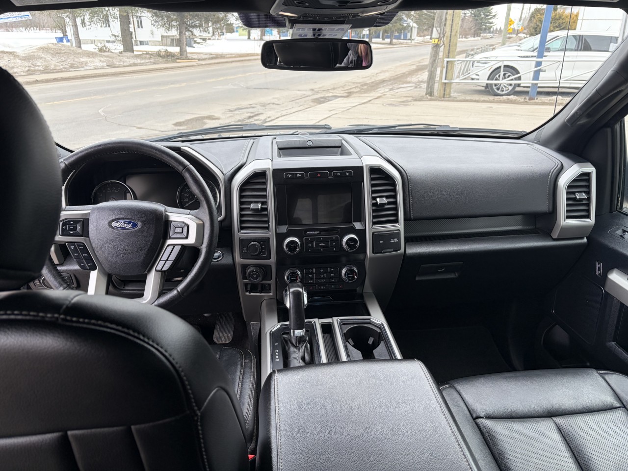 2020 Ford F-150 LARIAT 502A Main Image