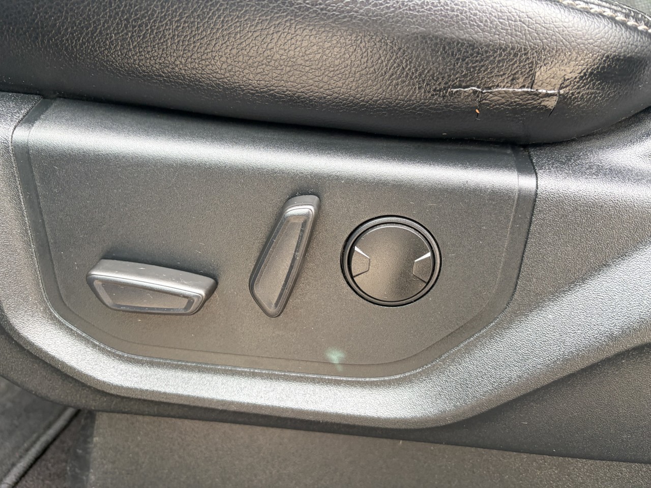 2020 Ford F-150 LARIAT 502A Main Image