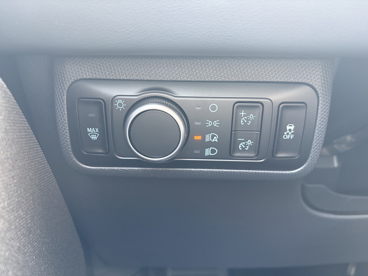 2025 Ford Mustang Mach-E SELECT Main Image