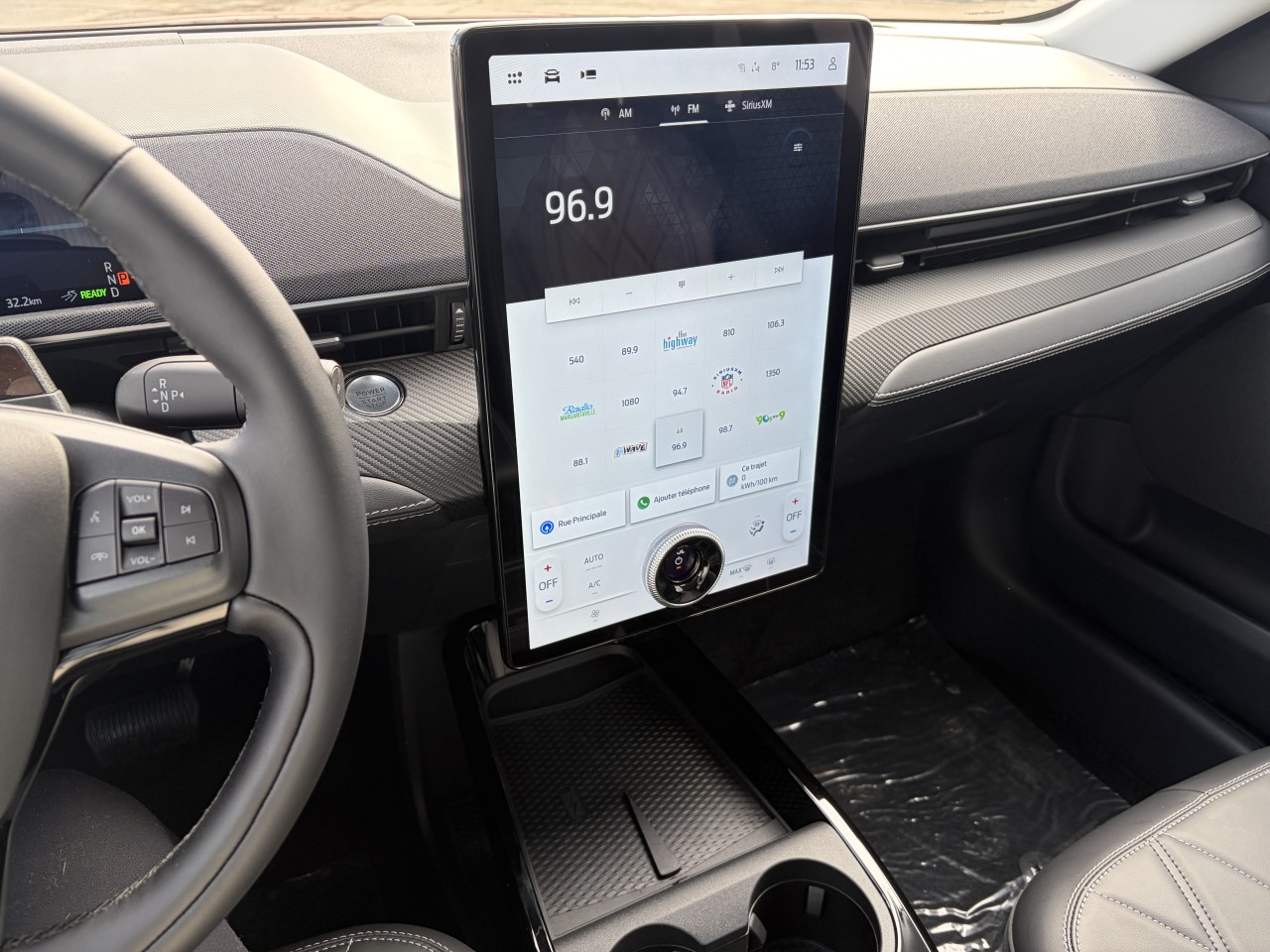 2025 Ford Mustang Mach-E SELECT Main Image