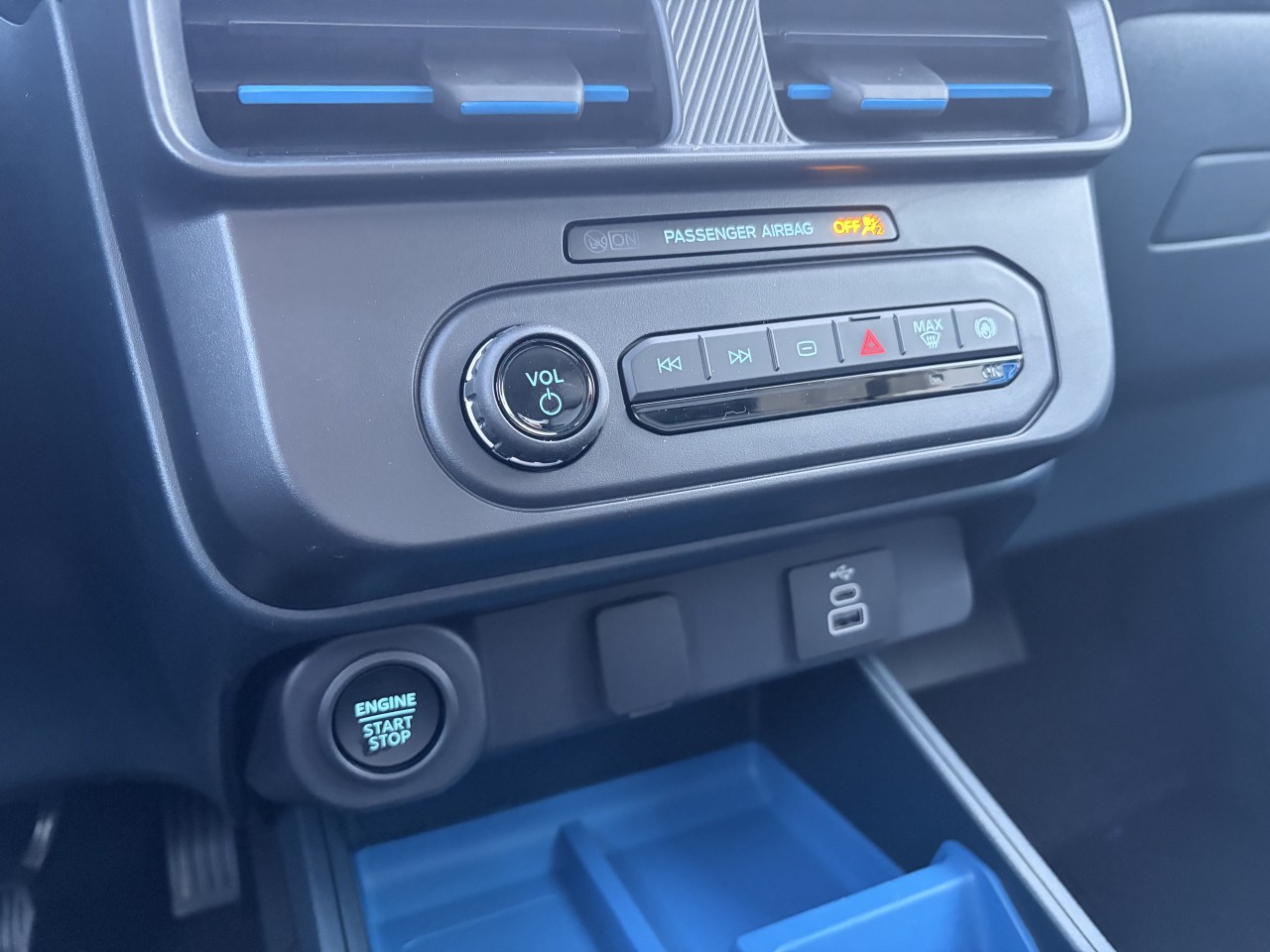 2026 Ford Maverick XLT HYBRIDE 301A Main Image