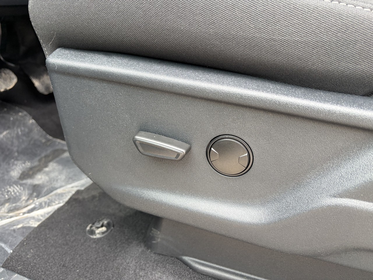 2026 Ford F-150 XLT 301A HYBRIDE POWERBOOST Main Image