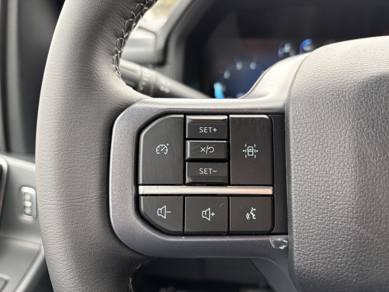 2026 Ford F-150 XLT 301A HYBRIDE POWERBOOST Main Image