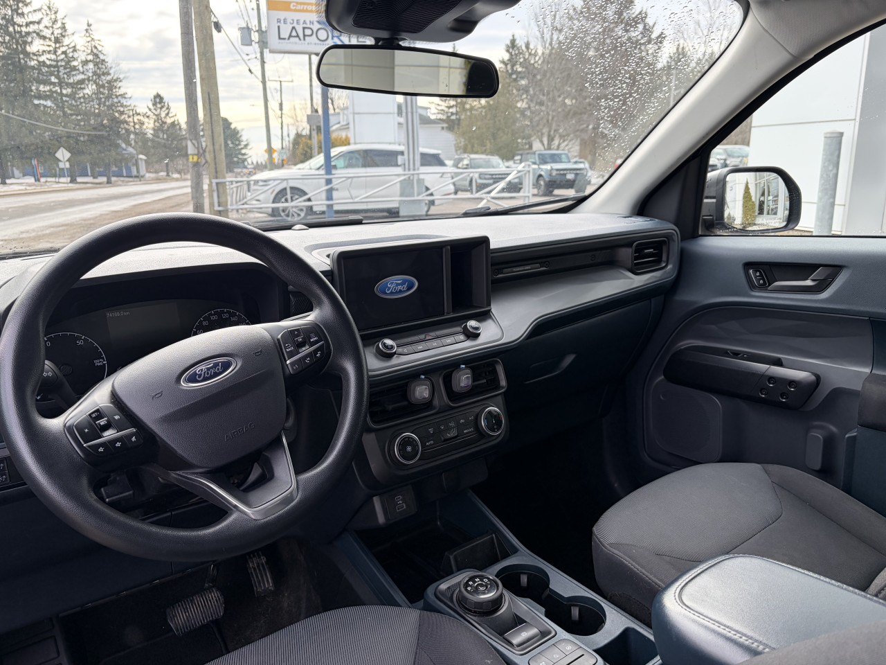 2024 Ford Maverick XL HYBRIDE Main Image