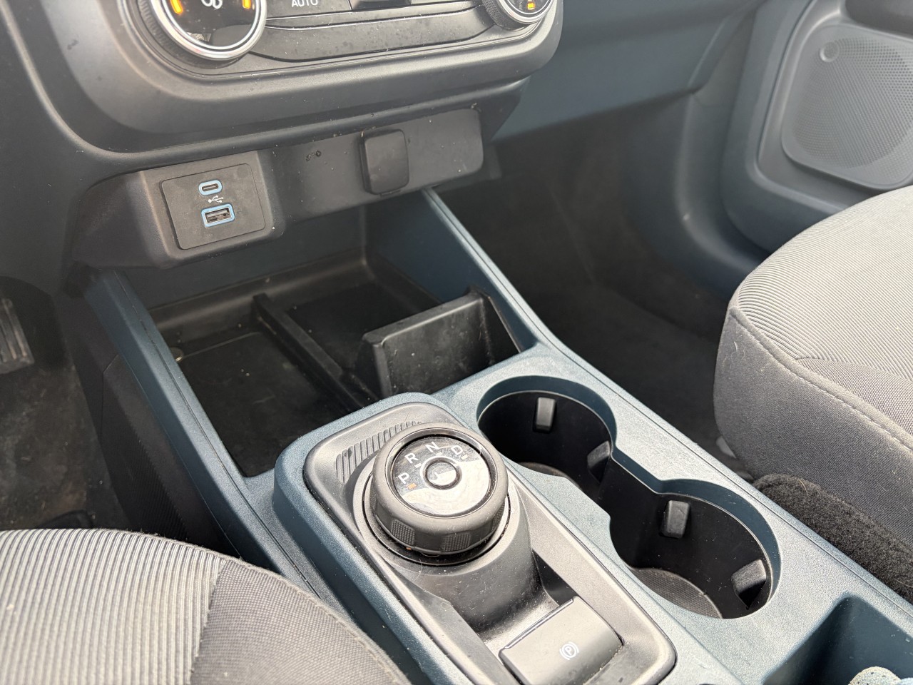 2024 Ford Maverick XL HYBRIDE Main Image