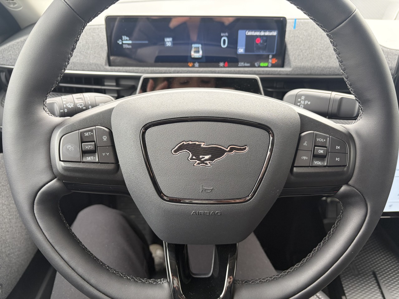 2025 Ford Mustang Mach-E PREMIUM BATTERIE LONGUE DURÉE Main Image