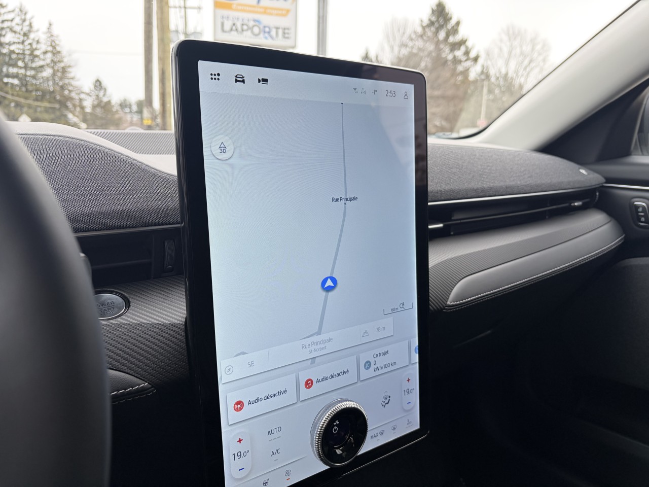 2025 Ford Mustang Mach-E PREMIUM BATTERIE LONGUE DURÉE Main Image