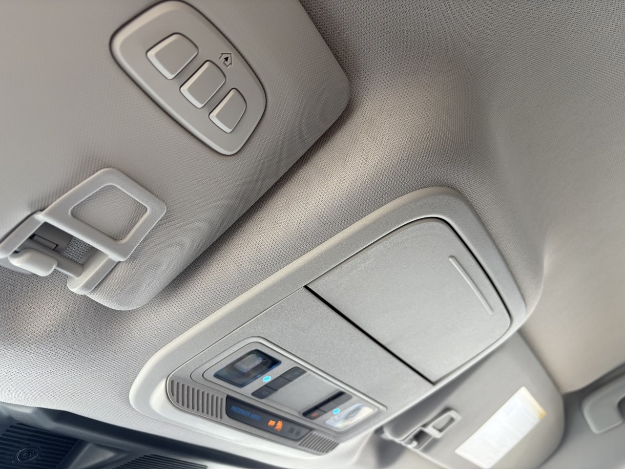 2025 Ford Mustang Mach-E PREMIUM BATTERIE LONGUE DURÉE Main Image