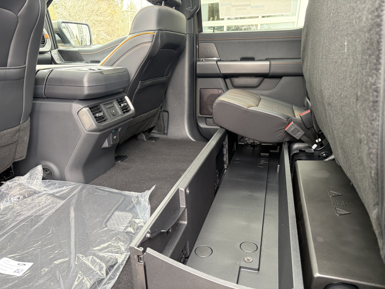 2026 Ford F-150 TREMOR TOIT OUVRANT 402A CUIR Main Image