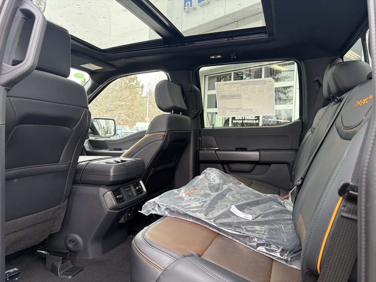 2026 Ford F-150 TREMOR TOIT OUVRANT 402A CUIR Main Image