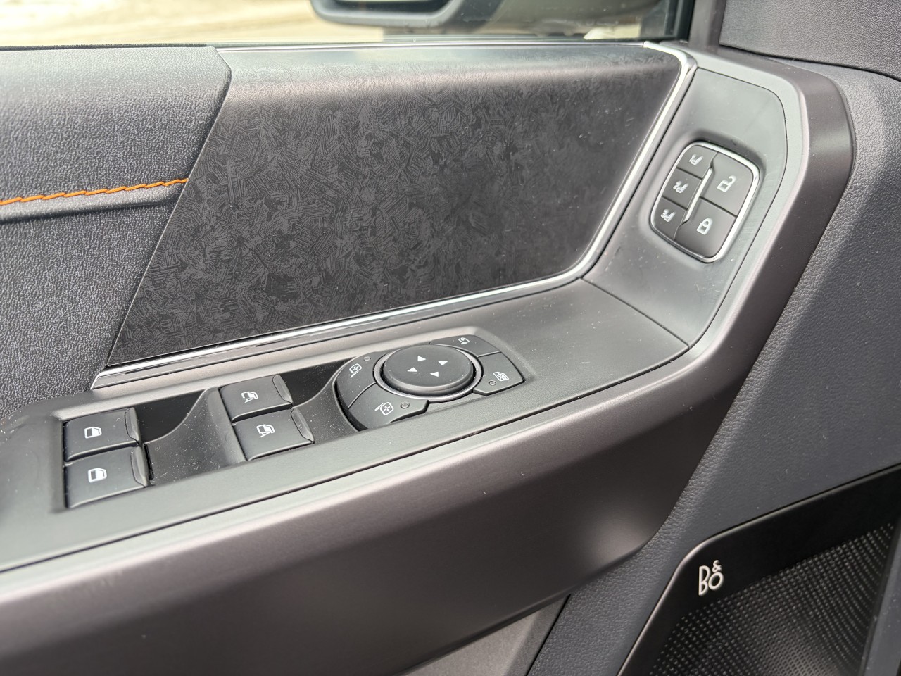 2026 Ford F-150 TREMOR TOIT OUVRANT 402A CUIR Main Image