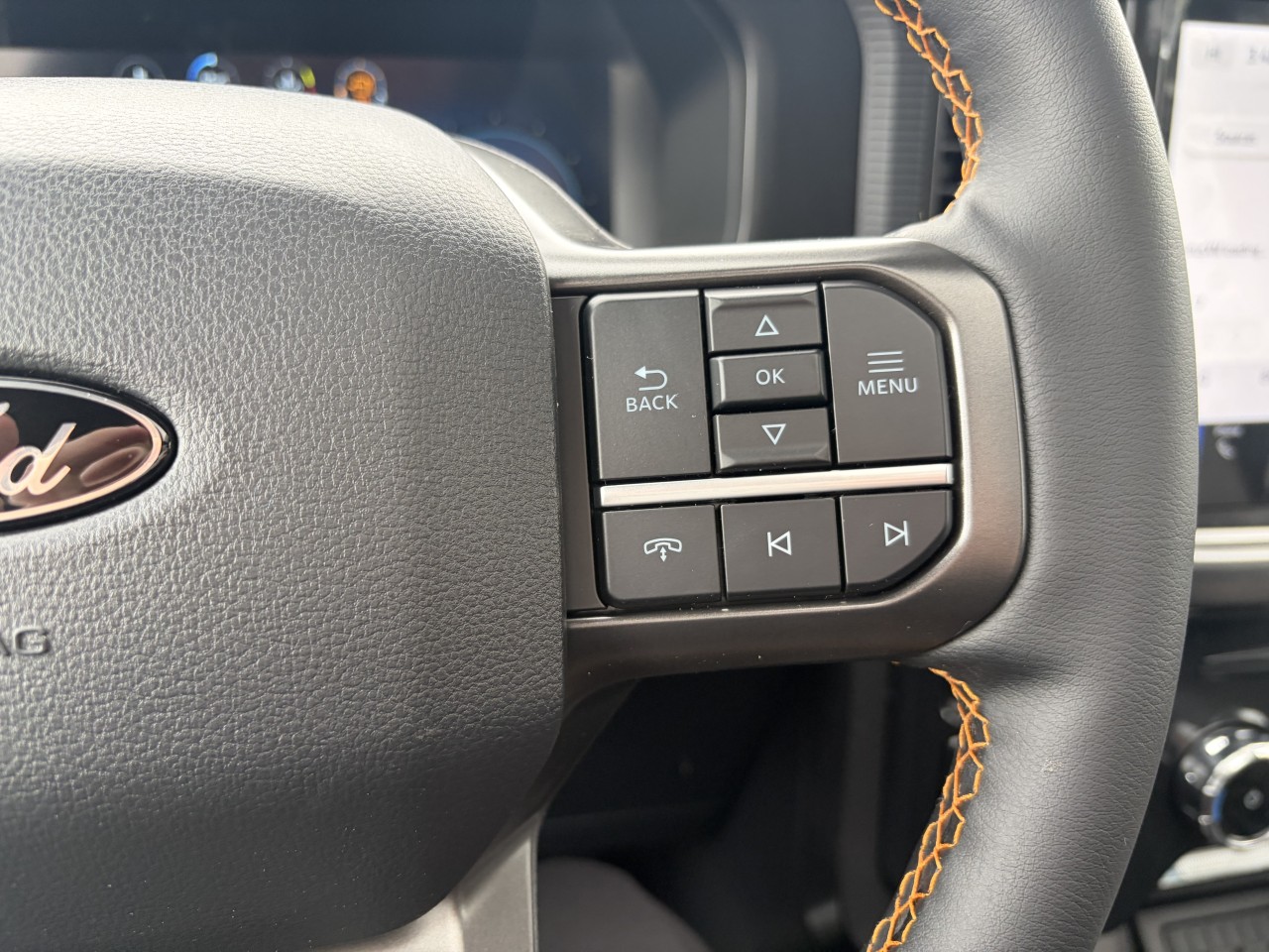 2026 Ford F-150 TREMOR TOIT OUVRANT 402A CUIR Main Image